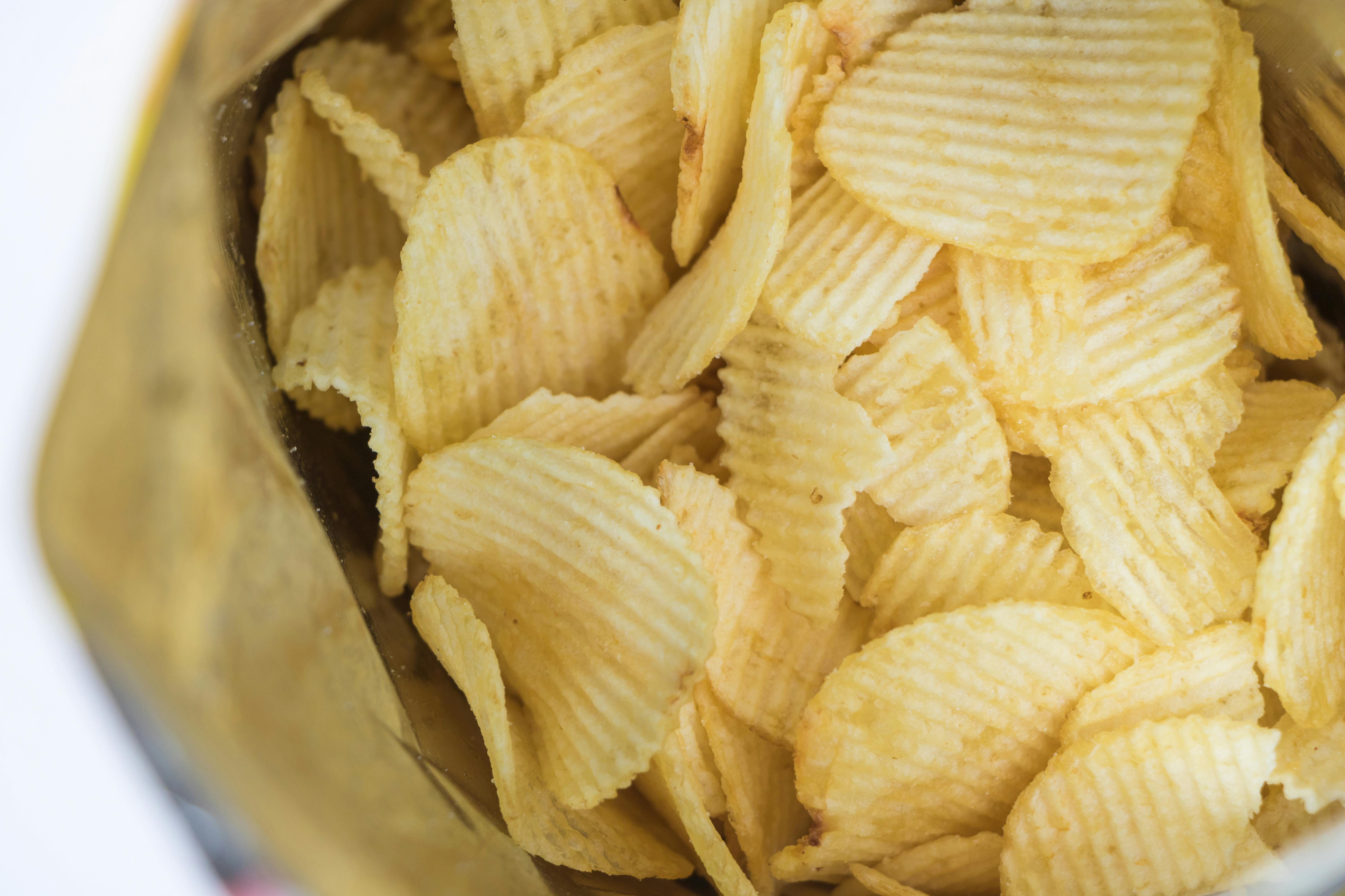As 7 'Junk Foods' mais consumidas no Brasil O salgadinho foi um dos alimentos mais consumidos no Brasil em 2020. - Foto: Divulgação/Srattha Nualsate