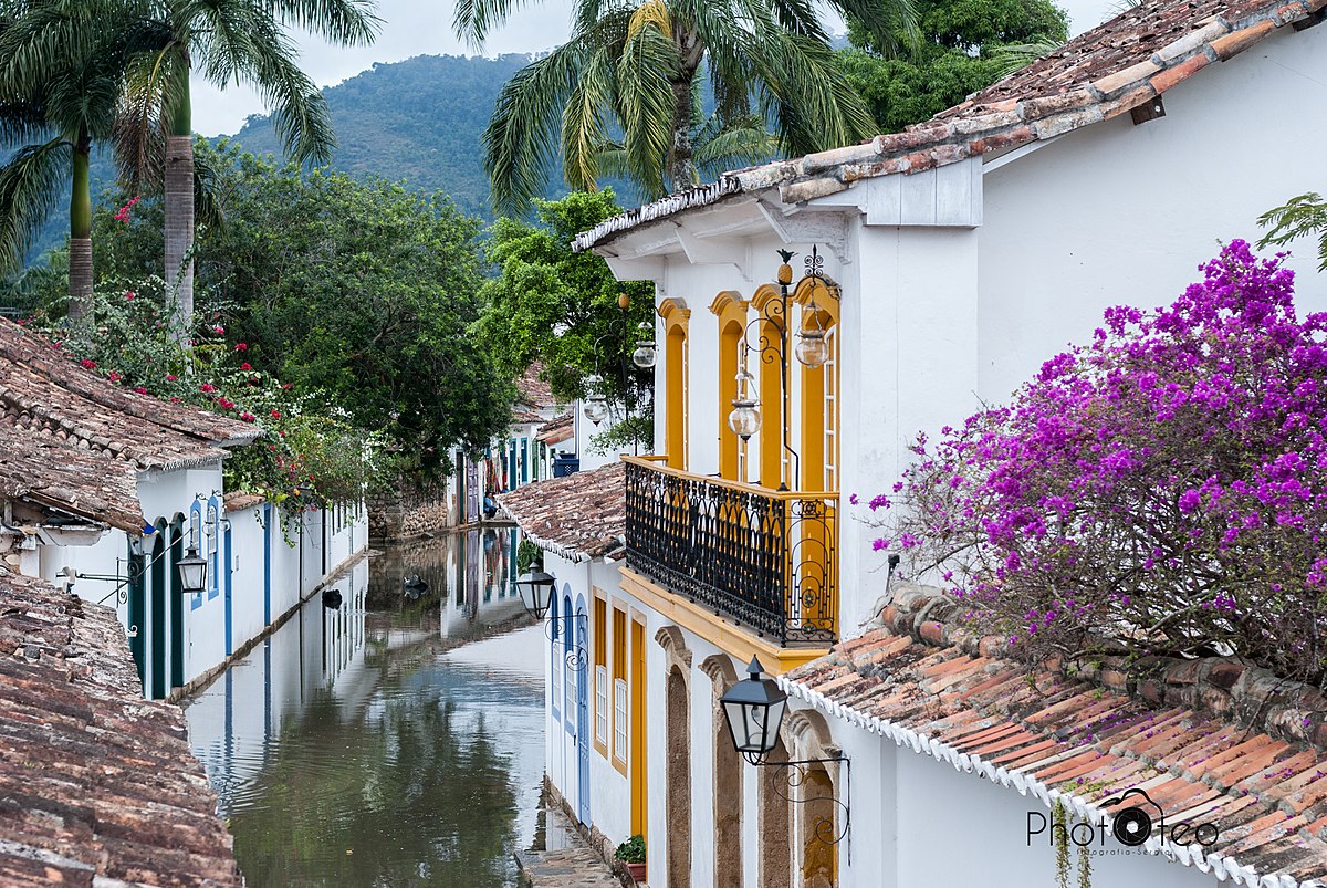 Paraty enfrenta alagamentos históricos durante a abertura da Flip 2025 Cidade Paraty alagada. (Imagem: Creative Commons)